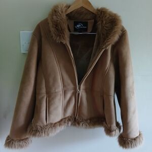 Vintage Women's Tan Faux Fur Trim Jacket Kc Collections